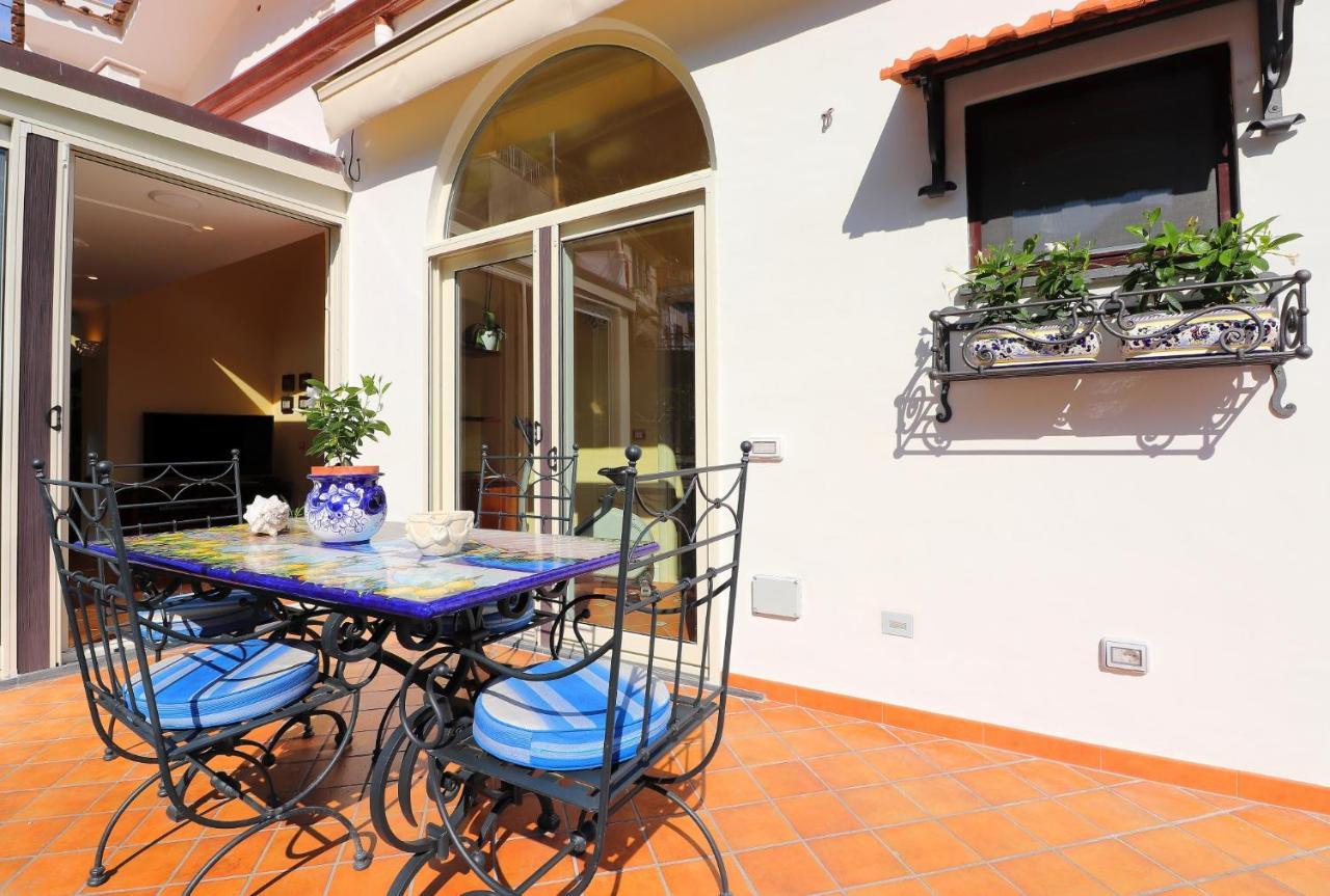 Vila Ilary House - De Vivo Realty Positano Exteriér fotografie