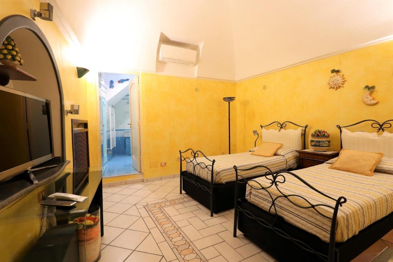 Vila Ilary House - De Vivo Realty Positano Exteriér fotografie